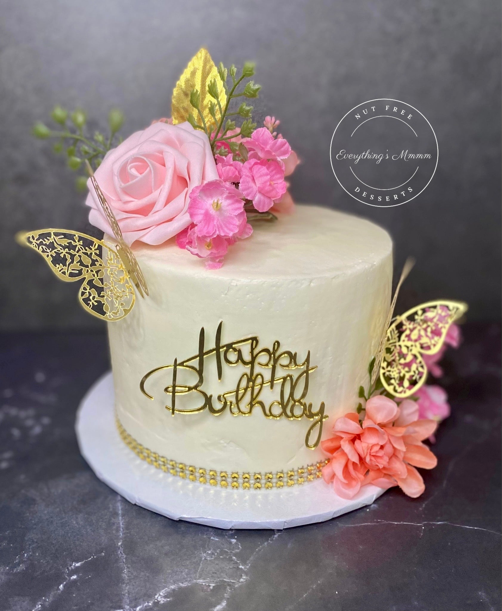 Simple pretty birthday cake floral